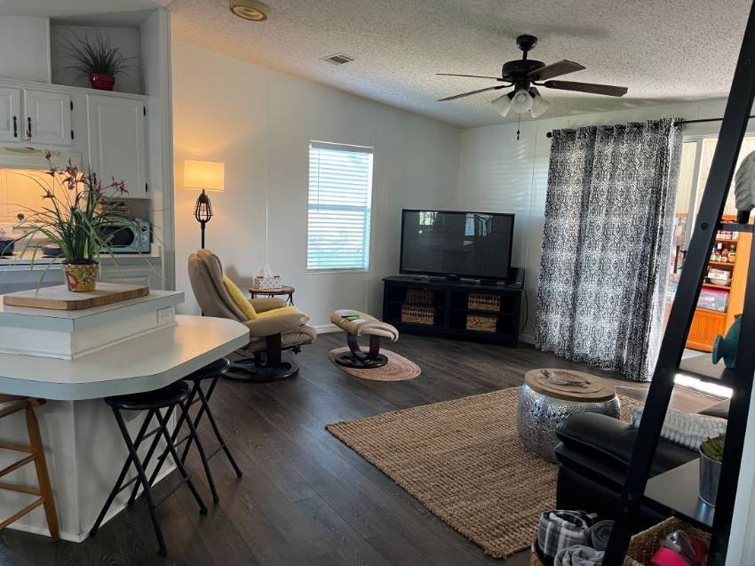 1014 Lacosta Lane a Winter Haven, FL Mobile or Manufactured Home for Sale